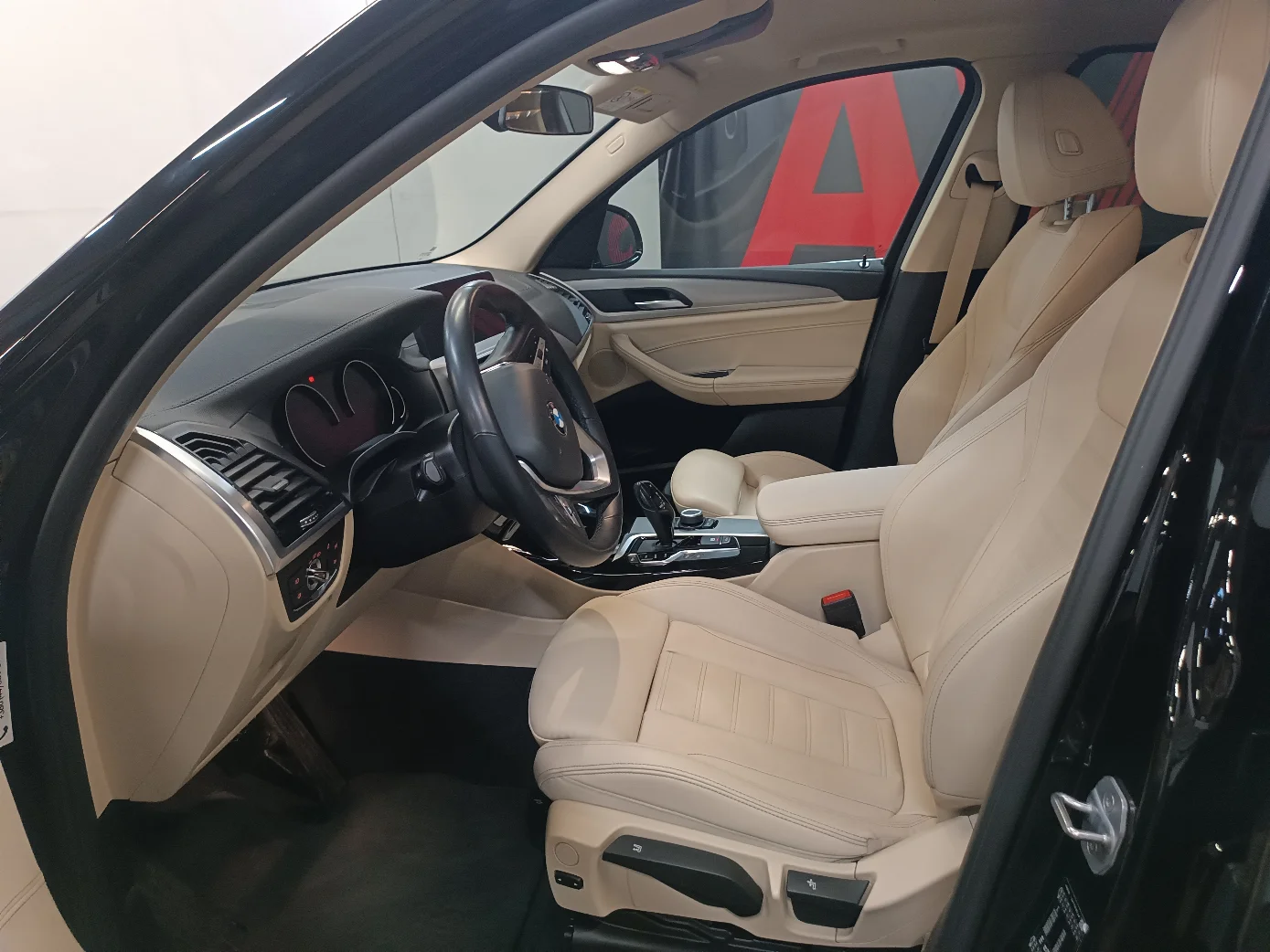 BMW X3 photo
